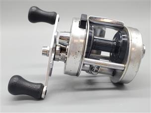 ABU GARCIA AMBASSADEUR 2500C BAIT CASTING FISHING REEL SWEDEN VINTAGE Very  Good | Used Guns